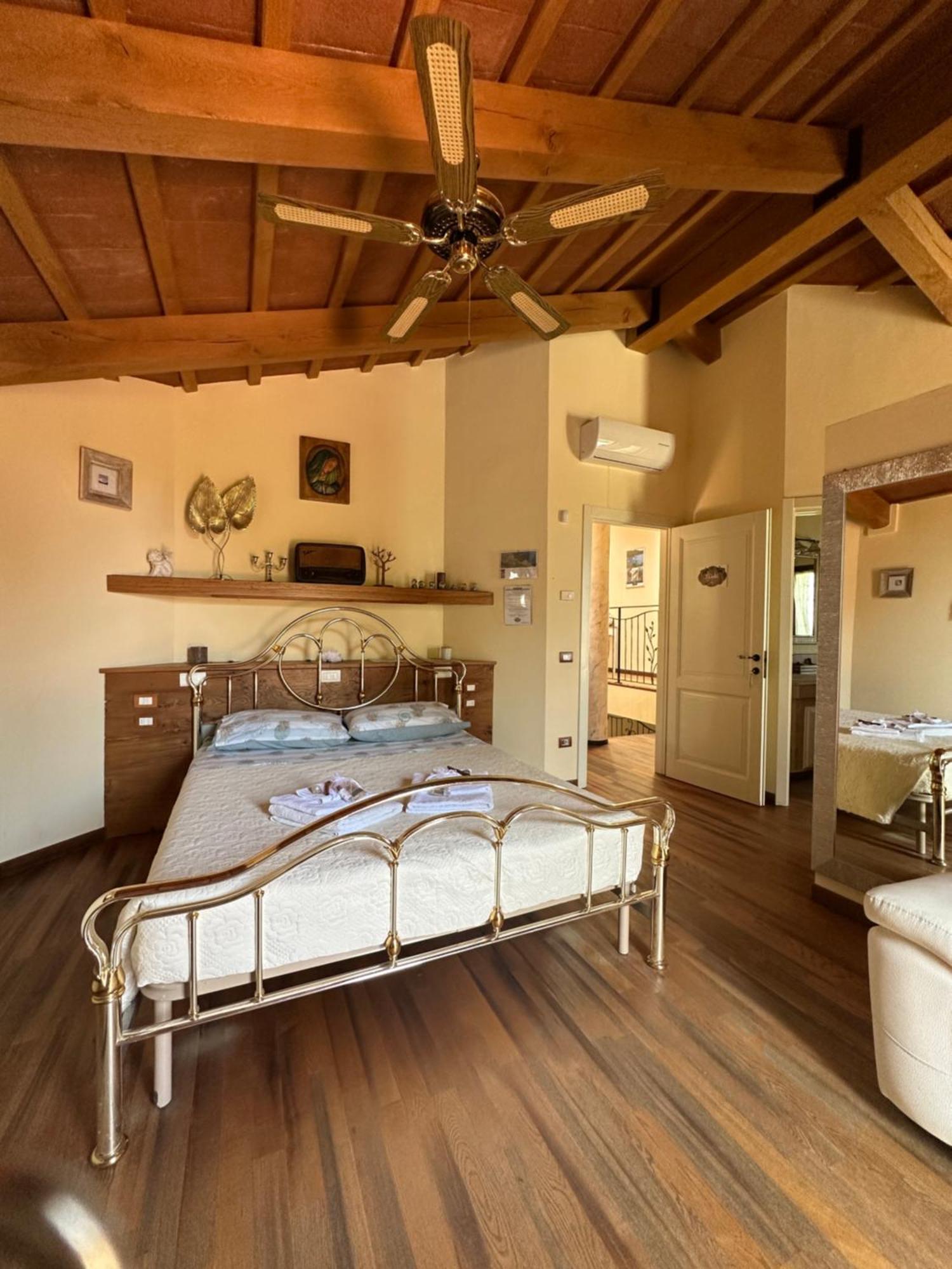 Ca' Dei Gelsi B & B Coriano Ngoại thất bức ảnh
